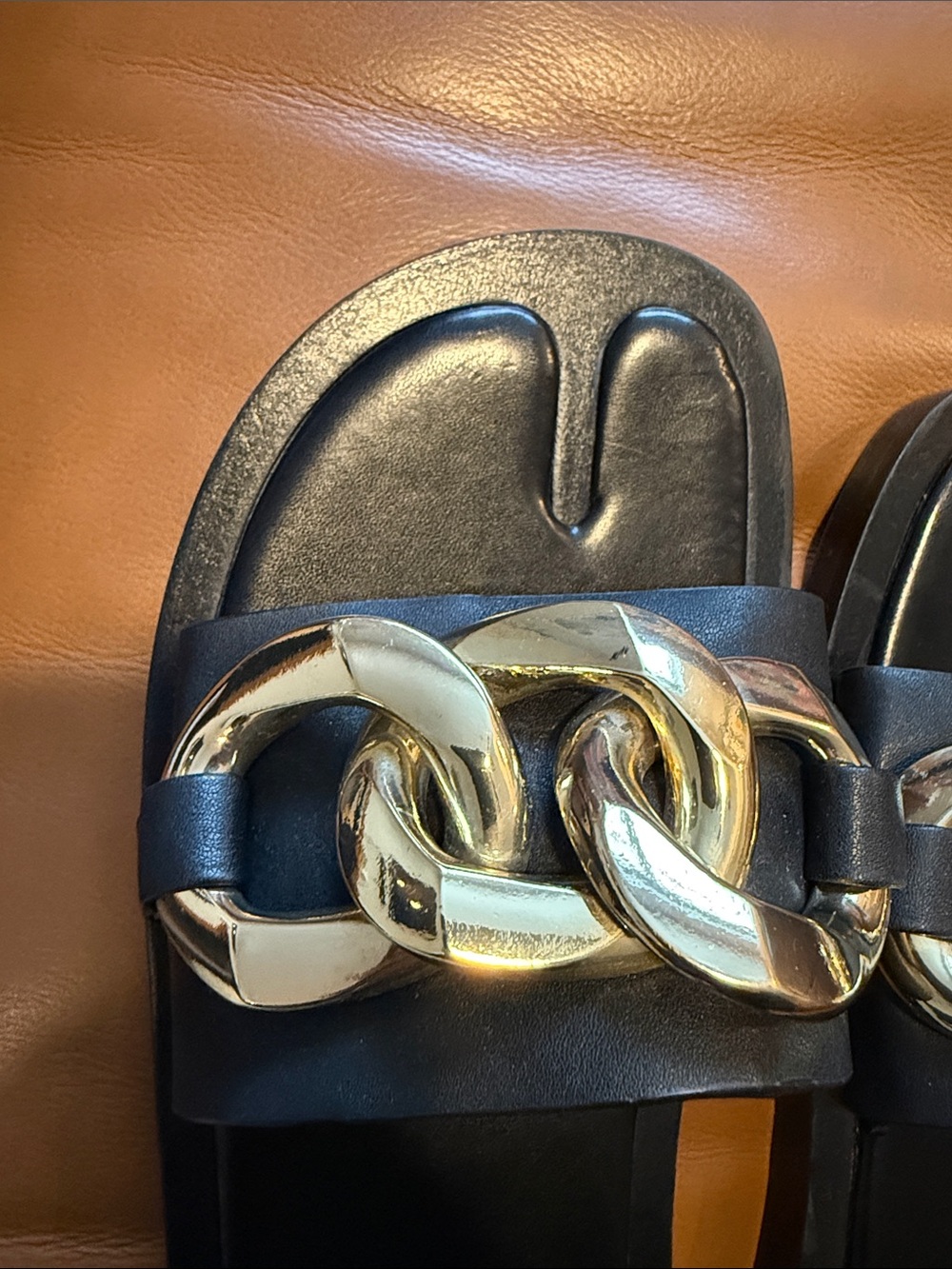 Zara Black Slide Sandals with Chunky Gold Chain 39 US8 - Picture 5 of 7